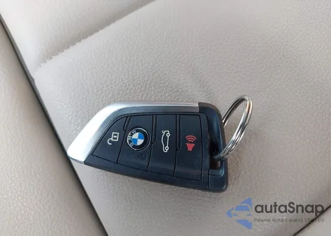 2019 BMW X1 xDrive28I from USA, damaged, VIN WBXHT3C57K5L89957